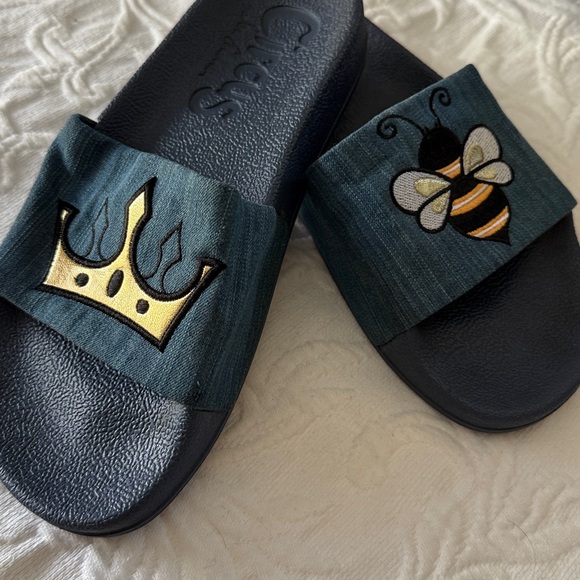 👑🐝 Circus by Sam Edelman Queen Bee Slides - Picture 1 of 5